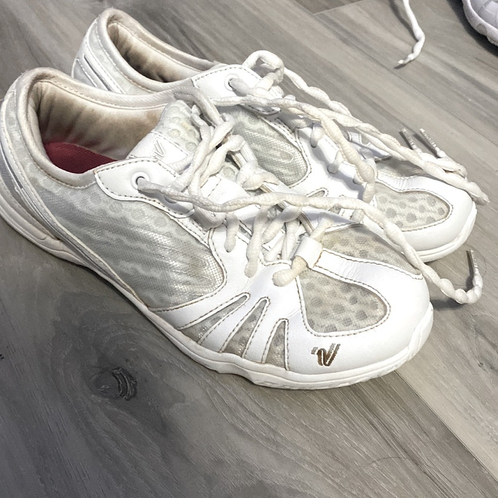 Varsity cheer shoes